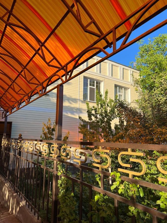 Hostel My House Karakol Εξωτερικό φωτογραφία